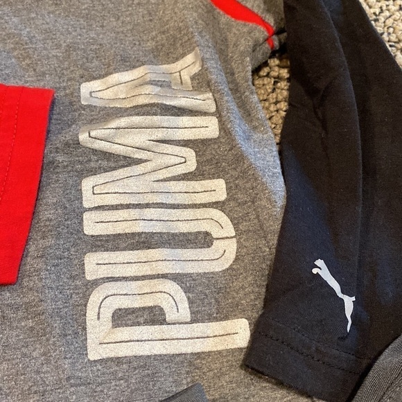 Puma Long & Short Sleeved Shirt & Pants Set Size 18 Months- Like New - Picture 3 of 6